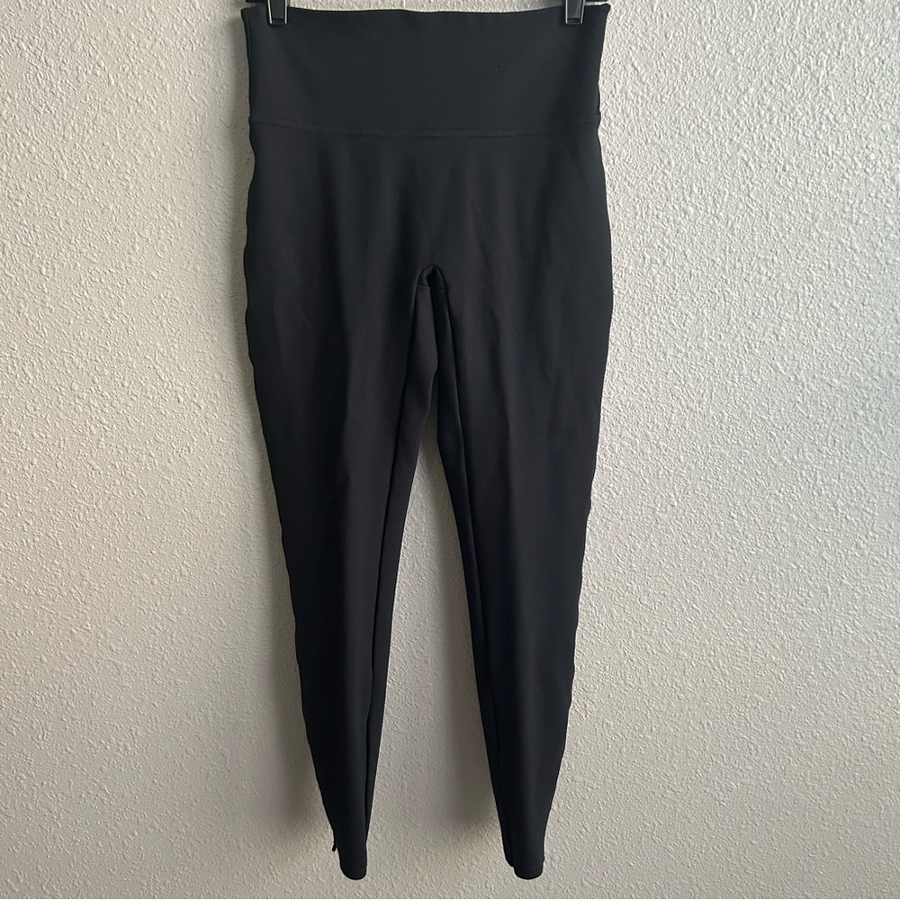 Spanx Black Classic Black 27" High Rise Leggings Bottom‎ Slit M Tall